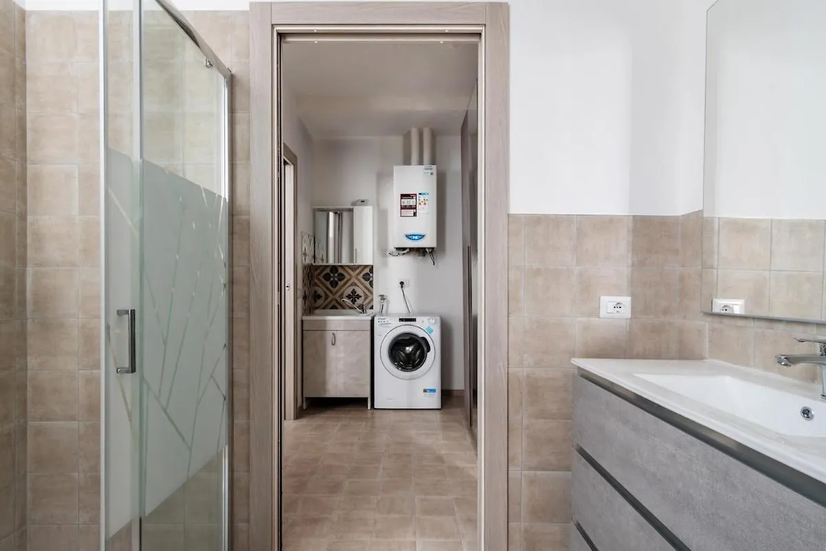 Apartment Scalo A Mxp Verde Con Fatturazione Disponibile Somma Lombardo Italy