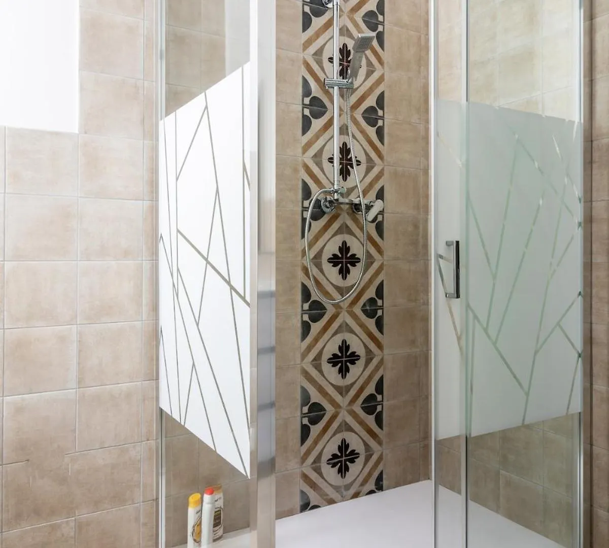 Apartment Scalo A Mxp Verde Con Fatturazione Disponibile Somma Lombardo